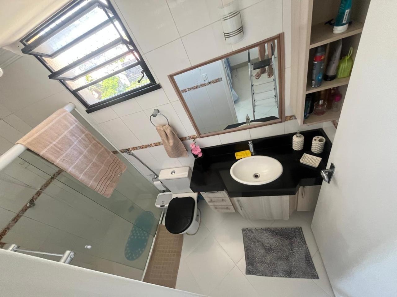 3 Quartos E Equipados 1,7km Da Apartamento