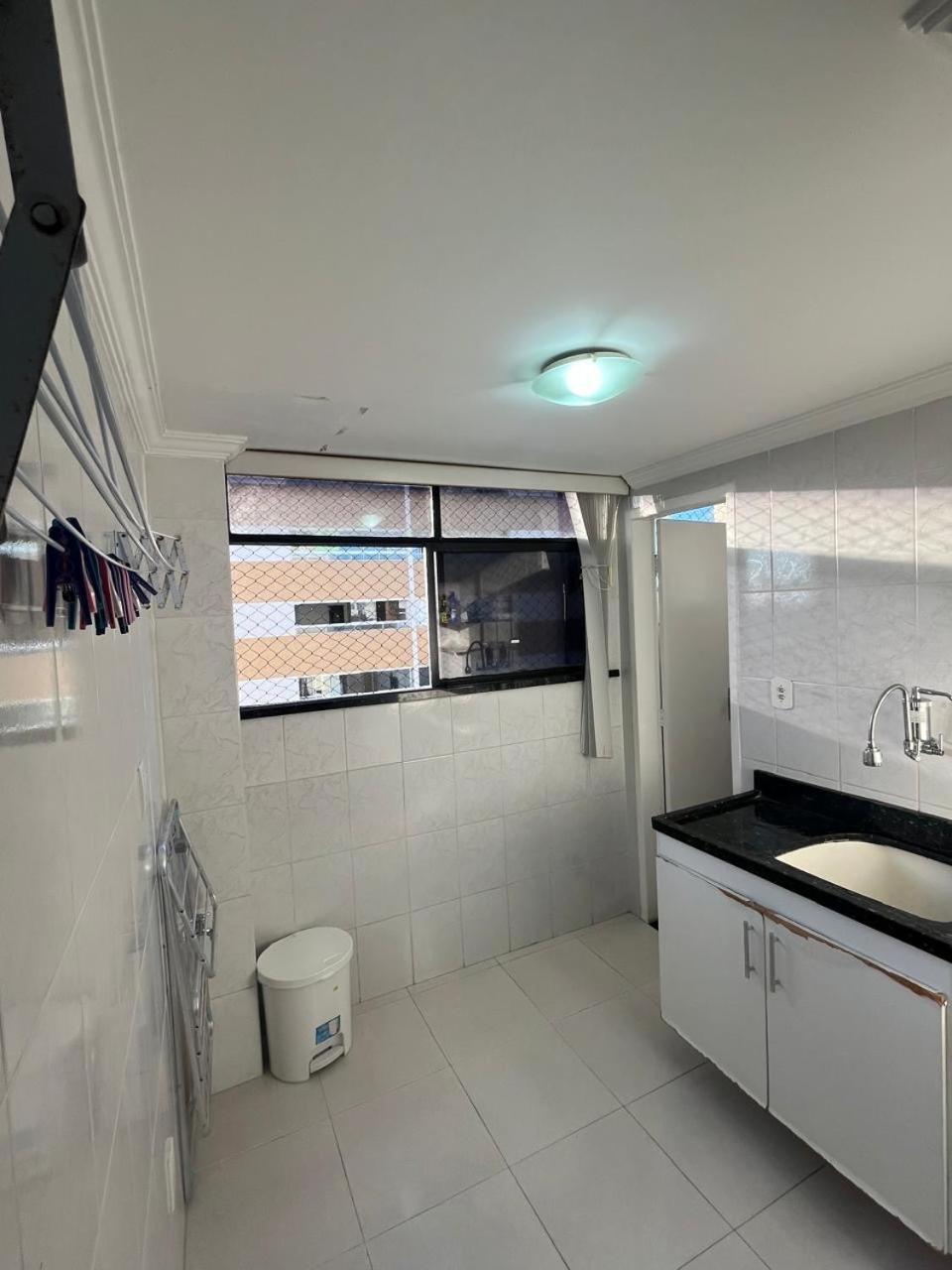 3 Quartos E Equipados 1,7km Da Apartamento Aracaju